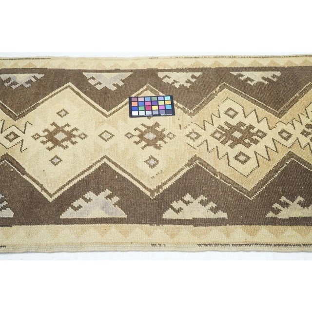 Textile Turkish Rug 2'8'' X 6'5'' For Sale - Image 7 of 9