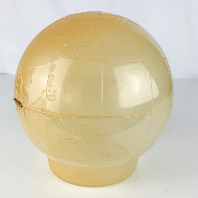 Mid-Century Modern Vintage Lucite Acrylic Planet Earth Globe Hinged Bank Mid Century Modern Atomic For Sale - Image 3 of 9