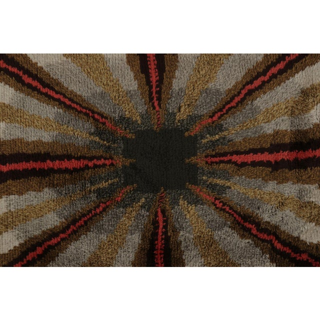 Vintage Swedish Rya Rug With Gray and Brown Geometric Pattern - Rug & Kilim For Sale In New York - Image 6 of 9