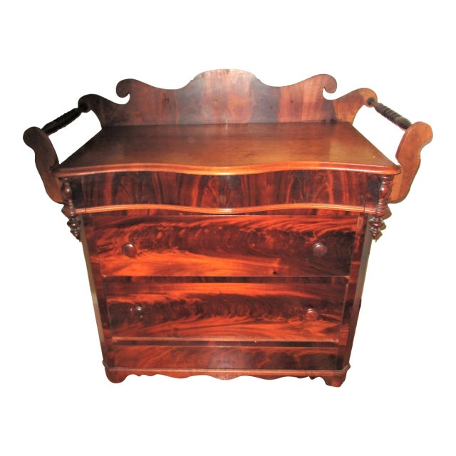 Early 19th Century Antique Sheraton Cherry With Flame Mahogany Drawers Fronts Washstand / Commode For Sale