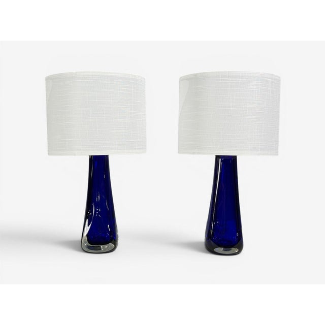 Alberto Donà, Italian Mid-Century Modern, Table Lamps, Blue Murano Glass, Italy, 1995 Pair of deep blue murano glass...