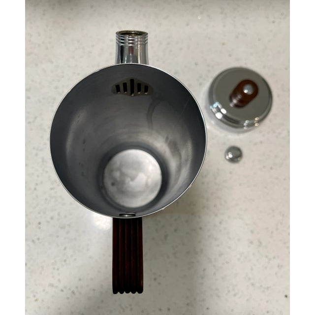 Silver 1930s Farberware Martini/Cocktail Shaker For Sale - Image 8 of 10