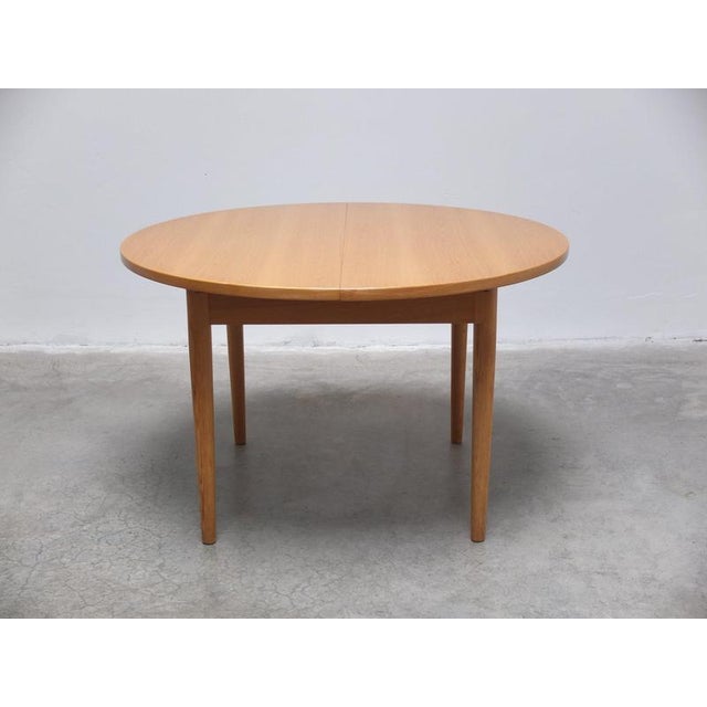 Round Extendable Dining Table in Oak by Van Den Berghe-Pauvers, 1970s For Sale - Image 4 of 16