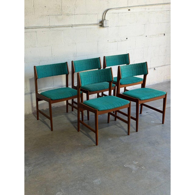 Mid-Century Modern Teak Dining Chairs in Style of Erik Buch Organic Upholstered Seating Set of 5 Denmark 1960s For Sale - Image 3 of 10