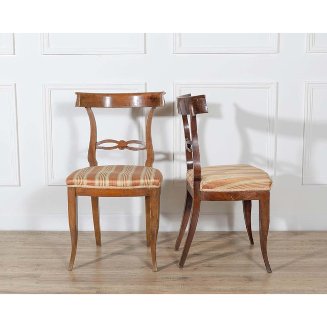 Brown Set of Four Late 18th–Early 19th Century Tuscan Walnut Directoire Chairs For Sale - Image 8 of 12