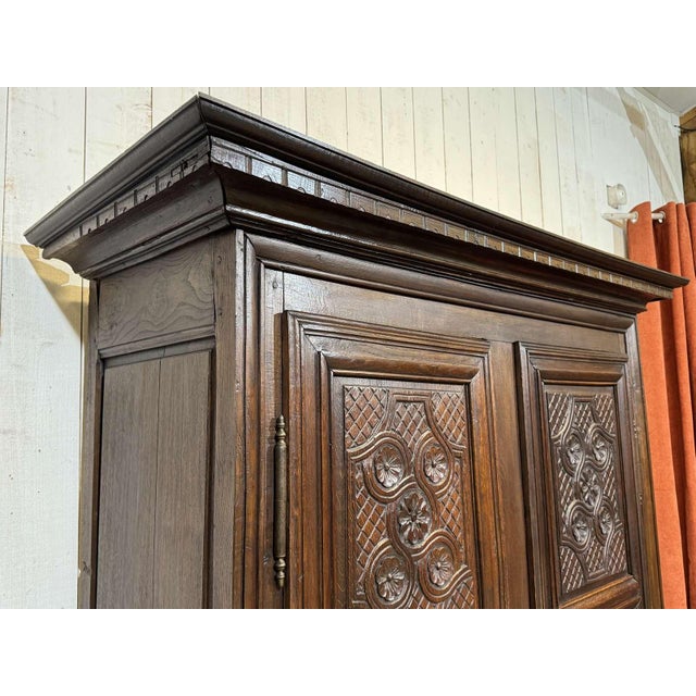 18th Century Oak Wardrobe For Sale - Image 9 of 16