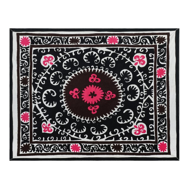 Suzani Tablecloth 4'1'' X 5'2'' For Sale