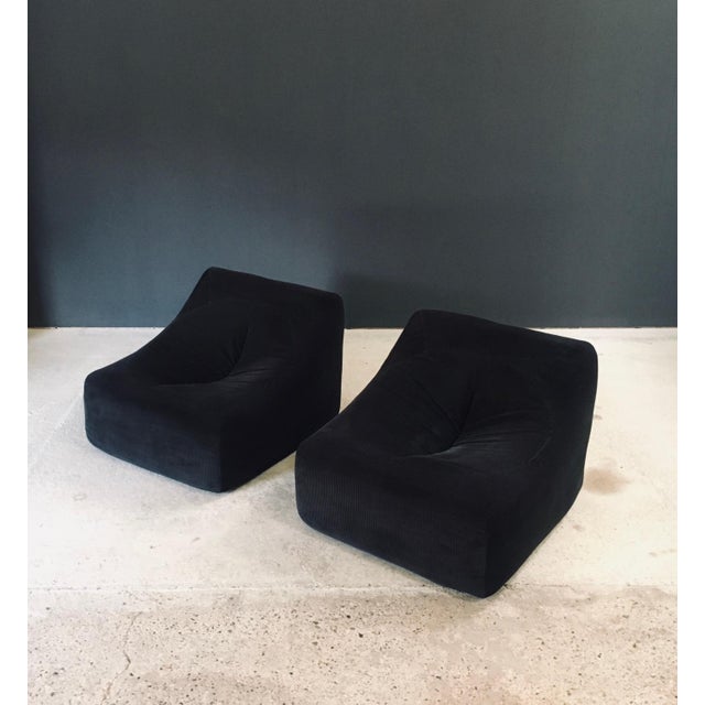 Textile Mid-Century Modern French Corduroy Lounge Chairs, 1970s, Set of 2 For Sale - Image 7 of 18