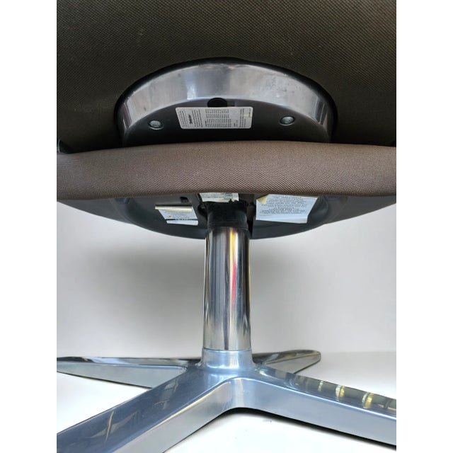 Steelcase I2i Dual Swivel Club Chairs - Set of 2 For Sale - Image 12 of 12