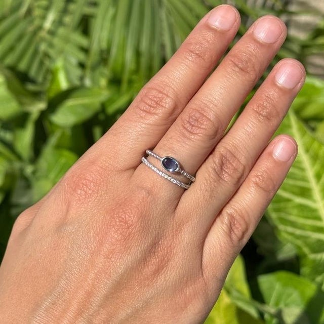 Boho Chic 14k Gold Modern Blue Sapphire & Diamond Beaded Double Band Ring Size 8 For Sale - Image 3 of 14