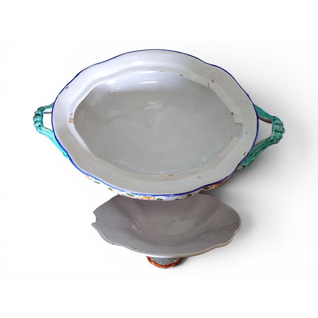 1970s Large Italian Majolica Tureen with Hand-Painted Floral Decoration, 1970s For Sale - Image 5 of 11