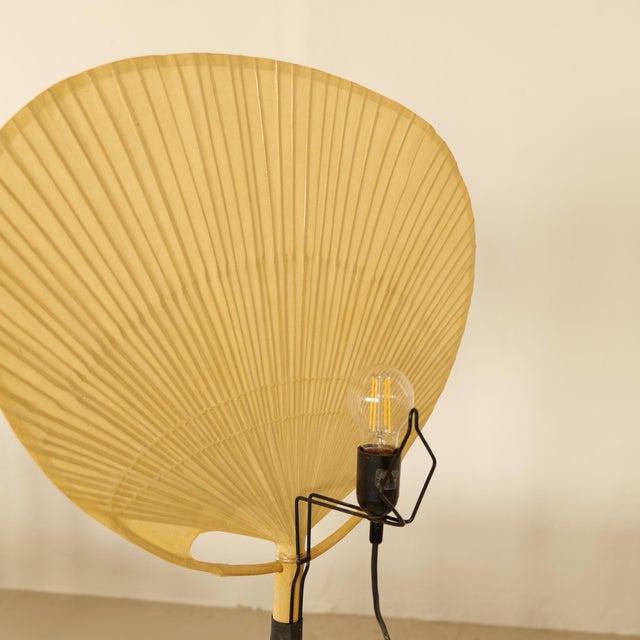 Uchiwa III Table Lamp by Ingo Maurer for M Design, 1970s, in Very Good conditions. Designed 1970 to 1979 This piece has an...