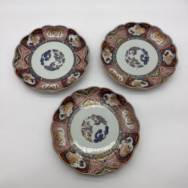 19th Century Japanese Imari Kinrande Porcelain Plates - Set of 3 (8.75") For Sale - Image 17 of 17