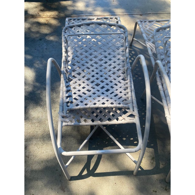 Brown Jordan Mid Century Modern Brown Jordan Tamiami Light Gray Outdoor Chaise Lounge For Sale - Image 4 of 6