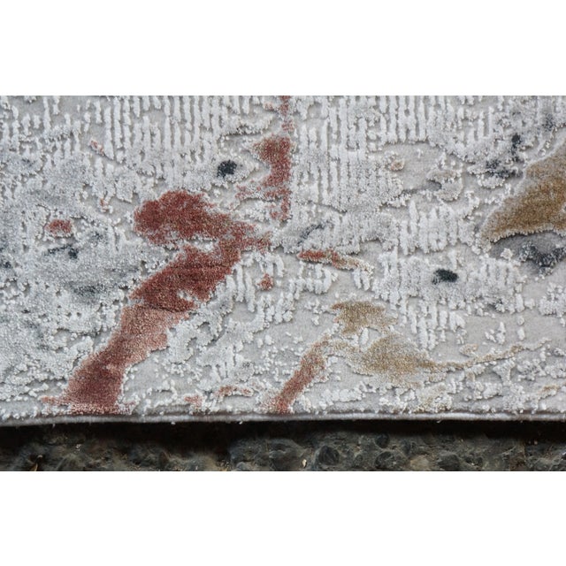 Haute Couture Calacatta Marble Elegance Power Loom Abstract Modern Rug 6' X 9' For Sale - Image 4 of 12