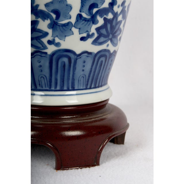 Chinese Chinese Export Ku Form Vase For Sale - Image 3 of 6