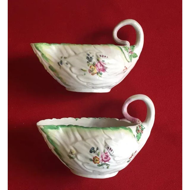 Ceramic Antique 18th Century English Georgian Chelsea Derby Porcelain Lettuce Form Sauce Boats - A Pair For Sale - Image 7 of 13
