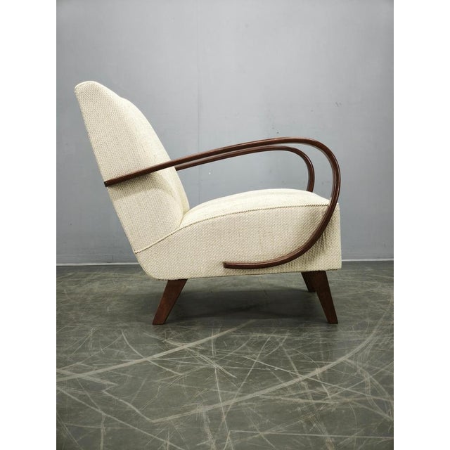Art Deco Bentwood Armchair by Jindřich Halabala, Former Czechoslovakia, 1940s For Sale - Image 12 of 16