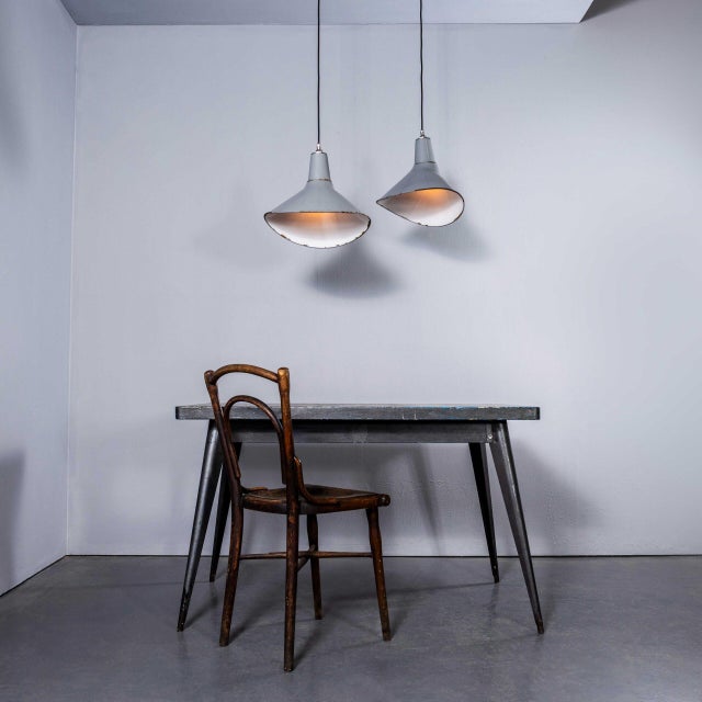 Industrial Grey Benjamin Crysteel Enamelled Parabolic Lamps, 1950s, Set of 2 For Sale - Image 4 of 15