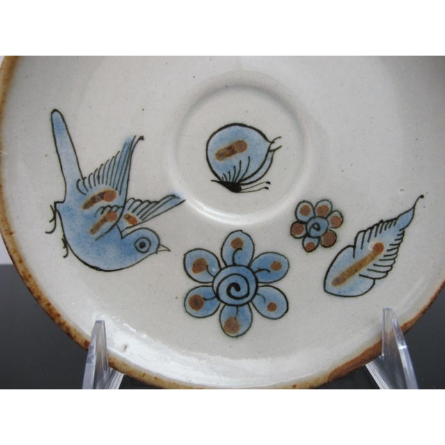 Ken Edwards El Palomar Blue Bird Tonala Mexico Folk Art Coffee Tea Cup & Saucer For Sale - Image 4 of 11