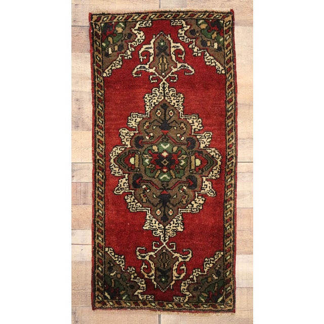 Red Vintage Turkish Yastik Rug - 01'09 X 03'06 For Sale - Image 8 of 8