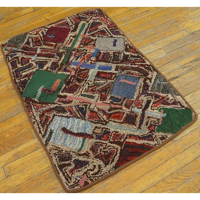Mid 20th Century American Hooked Rug ( 2'5" x 3'6" - 73 x 106 cm ) Antique American Hooked Rug American Multicolor 1940s,...