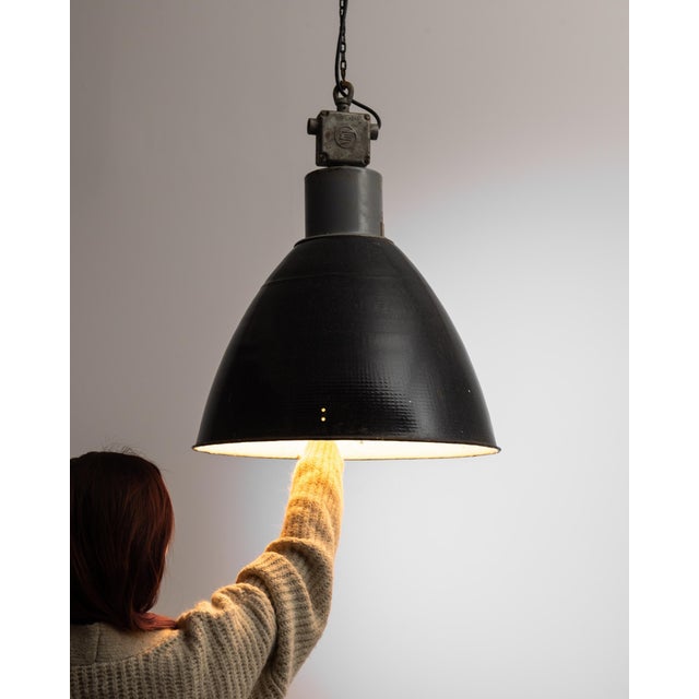 Industrial 1950s, European Industrial Pendant For Sale - Image 3 of 9