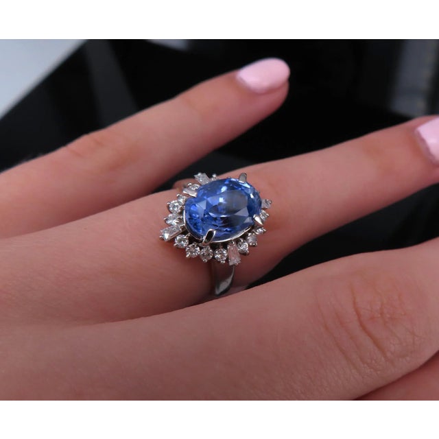 Late 20th Century Fine 3.98ct Gia Ceylon No Heat Sapphire & 0.50ct Diamond Platinum Ring Size 6 For Sale - Image 12 of 18