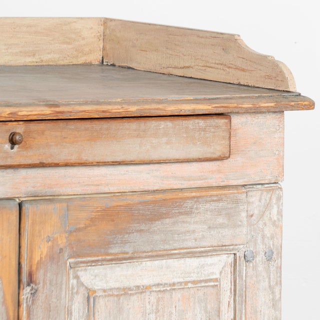 19th Century Swedish Original Hand-Painted Pine Sideboard Buffet Cabinet For Sale - Image 12 of 18
