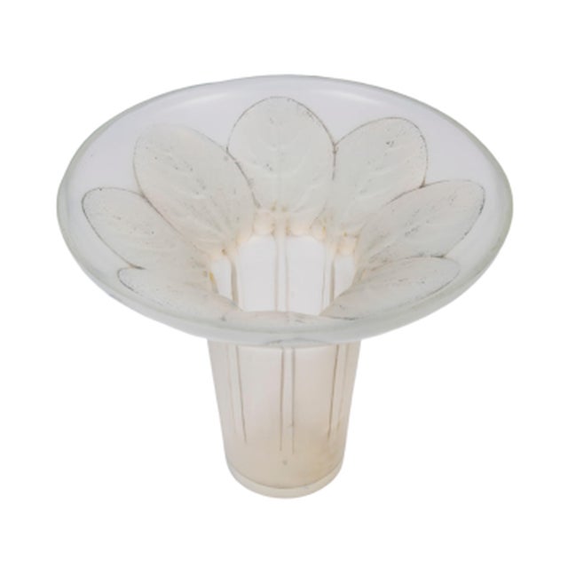 Opalescent Violets Vase by René Lalique, 1921 For Sale - Image 8 of 8