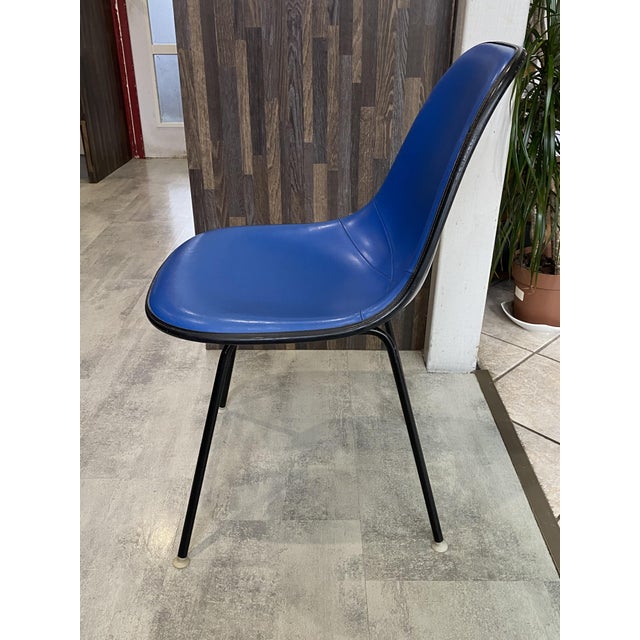 DSX Chair in Blue Fiberglass by Charles and Ray Eames for Herman Miller, 1950s For Sale - Image 3 of 18