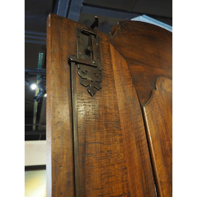 Spectacular Walnut and Burl Walnut Régence Armoire From Lyon, France, Circa 1715 For Sale - Image 14 of 18