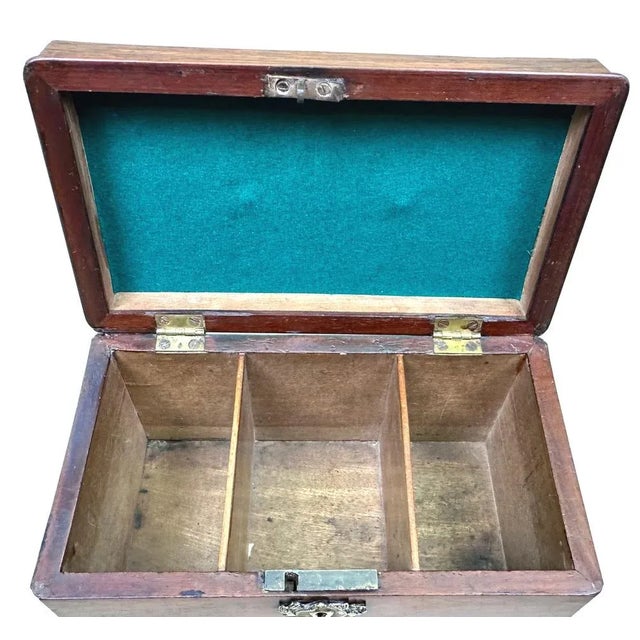 Late 18th Century 18th Century Padouk Wood Tea Caddy, 1770 For Sale - Image 5 of 12