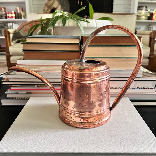 Vintage Copper Watering Can With Long Spout and Aged Patina For Sale In Louisville - Image 6 of 12