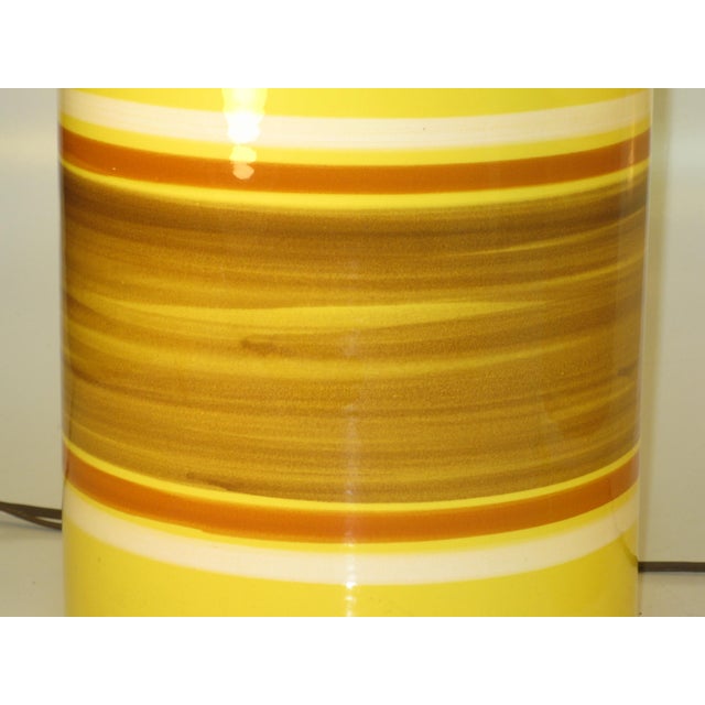Vintage Mid Century Modern Ceramic Art Pottery Retro Yellow Large Table Lamps - a Pair For Sale - Image 4 of 16