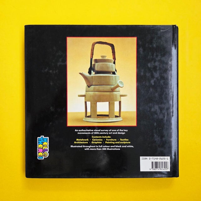 " Bauhaus Source Book " Bauhaus Style and It's Worldwide Influence Vintage 1990 1st Edition Hardcover Design Book For Sale - Image 17 of 17