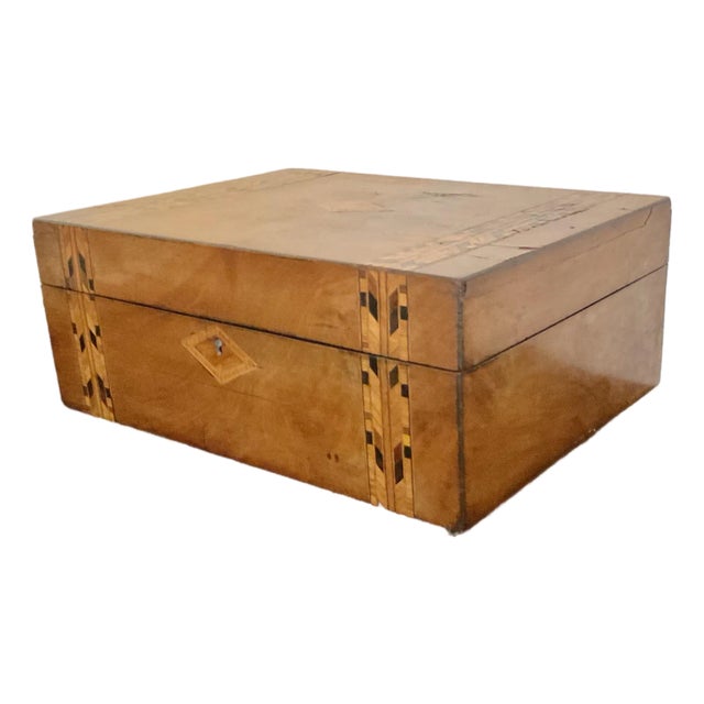 19th Century Inlaid Walnut Tunbridge Box For Sale