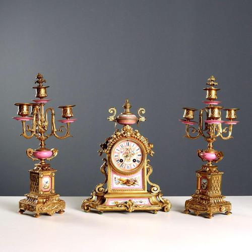 Triptych Clock in Gilded Bronze and Porcelain For Sale - Image 16 of 16