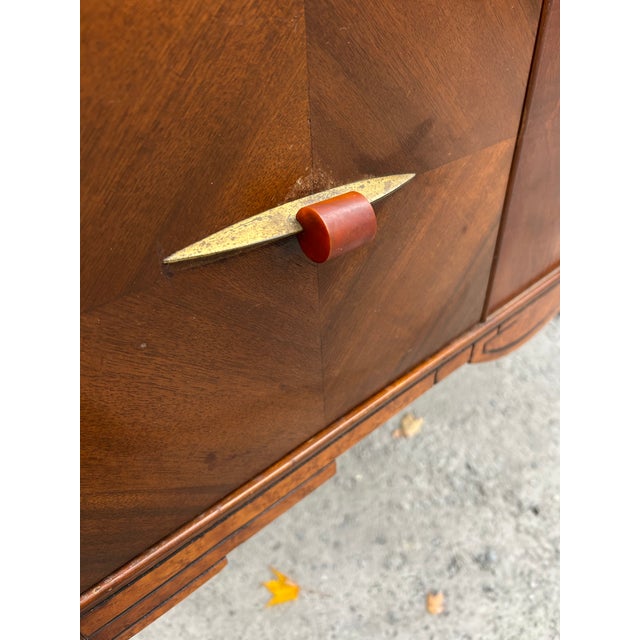 1930s Art Deco Waterfall Walnut China Cabinet Curio Display For Sale - Image 4 of 12