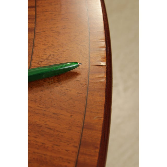 William Tillman English Round Mahogany Tilt Dining Room Table For Sale In Philadelphia - Image 6 of 16