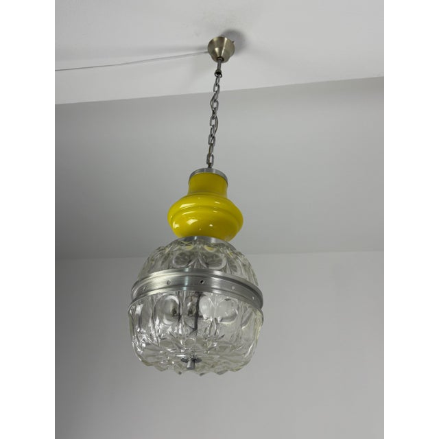 Metal Space Age Pendant Lamps in Yellow Murano Glass, 1970s, Set of 2 For Sale - Image 7 of 15