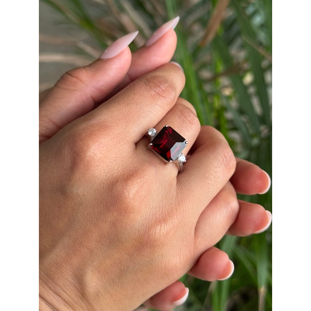 Art Deco Style Asscher Cut Garnet 925 Silver Statement Ring With Zirconia - Size 6 For Sale - Image 6 of 15