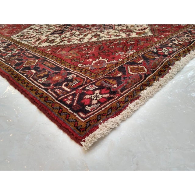 1960s Persian Heriz Rug 5'3" X 6'3" For Sale In New York - Image 6 of 7