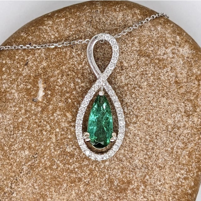 Metal 1ct Green Tourmaline Pendant with Earth Mined Diamonds in Solid 14K Gold Pear 11x5 For Sale - Image 7 of 10