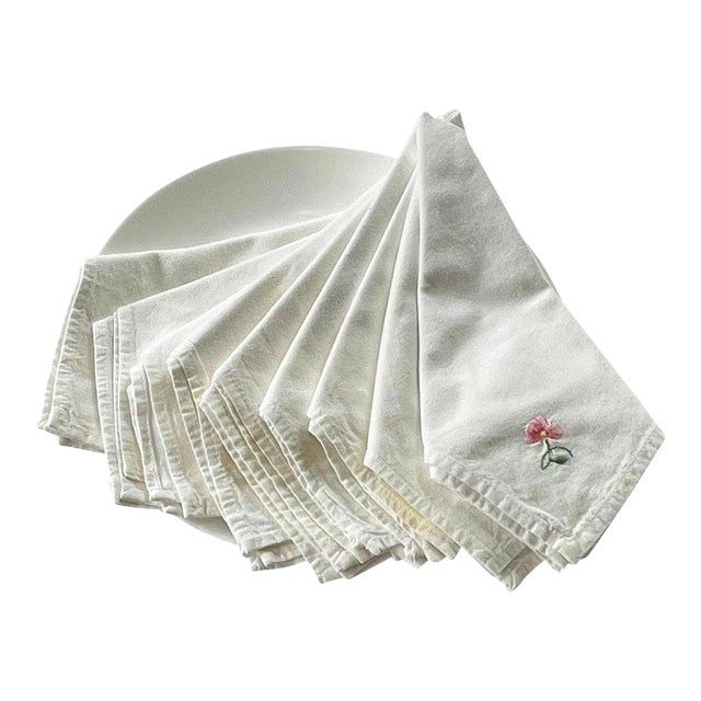 Vintage Handmade Tablecloth & 9 Napkins Set – Embroidered Floral, Crocheted Edges, Cutwork For Sale