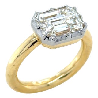 Gia Certified 3.01 Carat Emerald Cut Diamond Ring, Size 6 For Sale