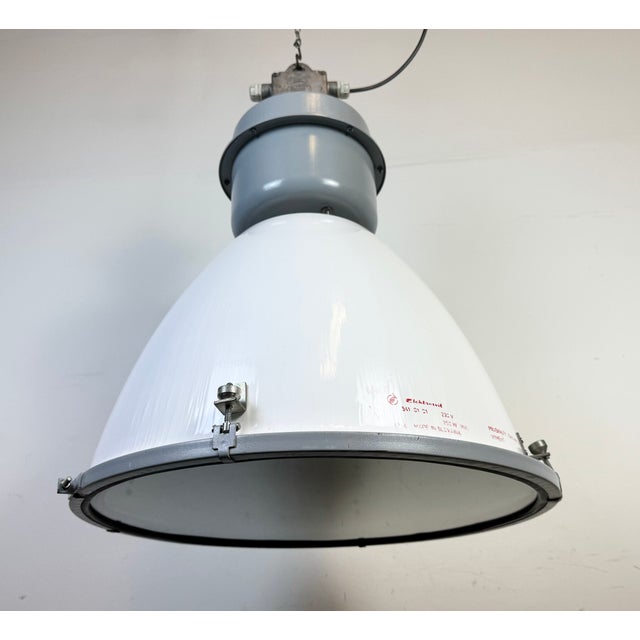 Large Industrial White Enamel Lamp with Clear Glass Cover from Elektrosvit, 1960s For Sale - Image 10 of 18