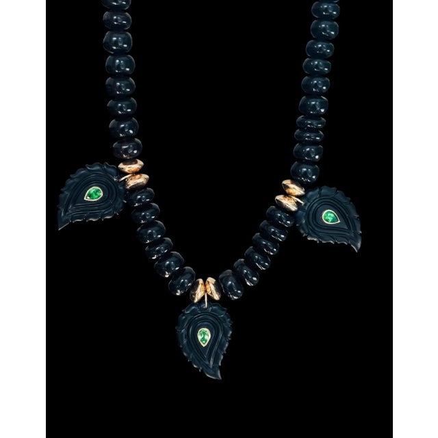 Black Onyx & Tsavorite Paisley Necklace Jen Proudman Jewelry Black Onyx, Tsavorite & 14k Gold This jaw dropping necklace...