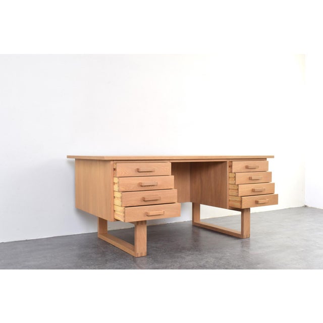 Mid-Century Oak Freestanding Desk by Torben Valeur and Henning Jensen for Dyrlund, 1960s For Sale - Image 12 of 18
