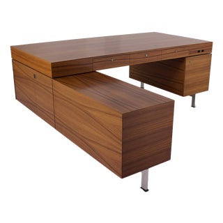 Executive Desk in American Walnut, 1970s For Sale